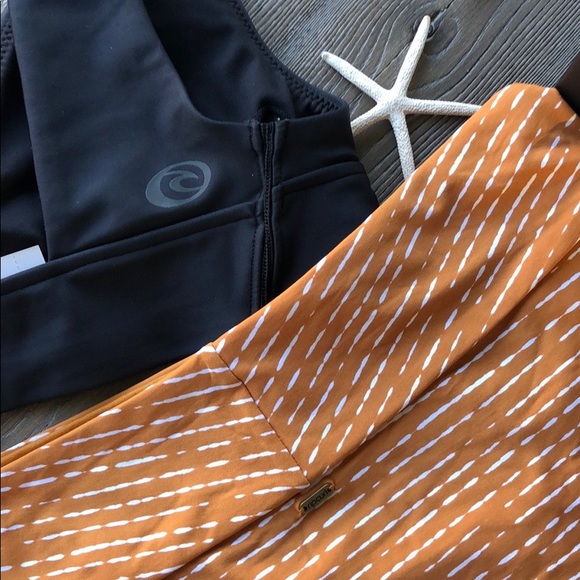 🌴🌼RIP CURL-MIRAGE ULTIMATE HIGH WAISTED BIKINI🌼 - Picture 12 of 12